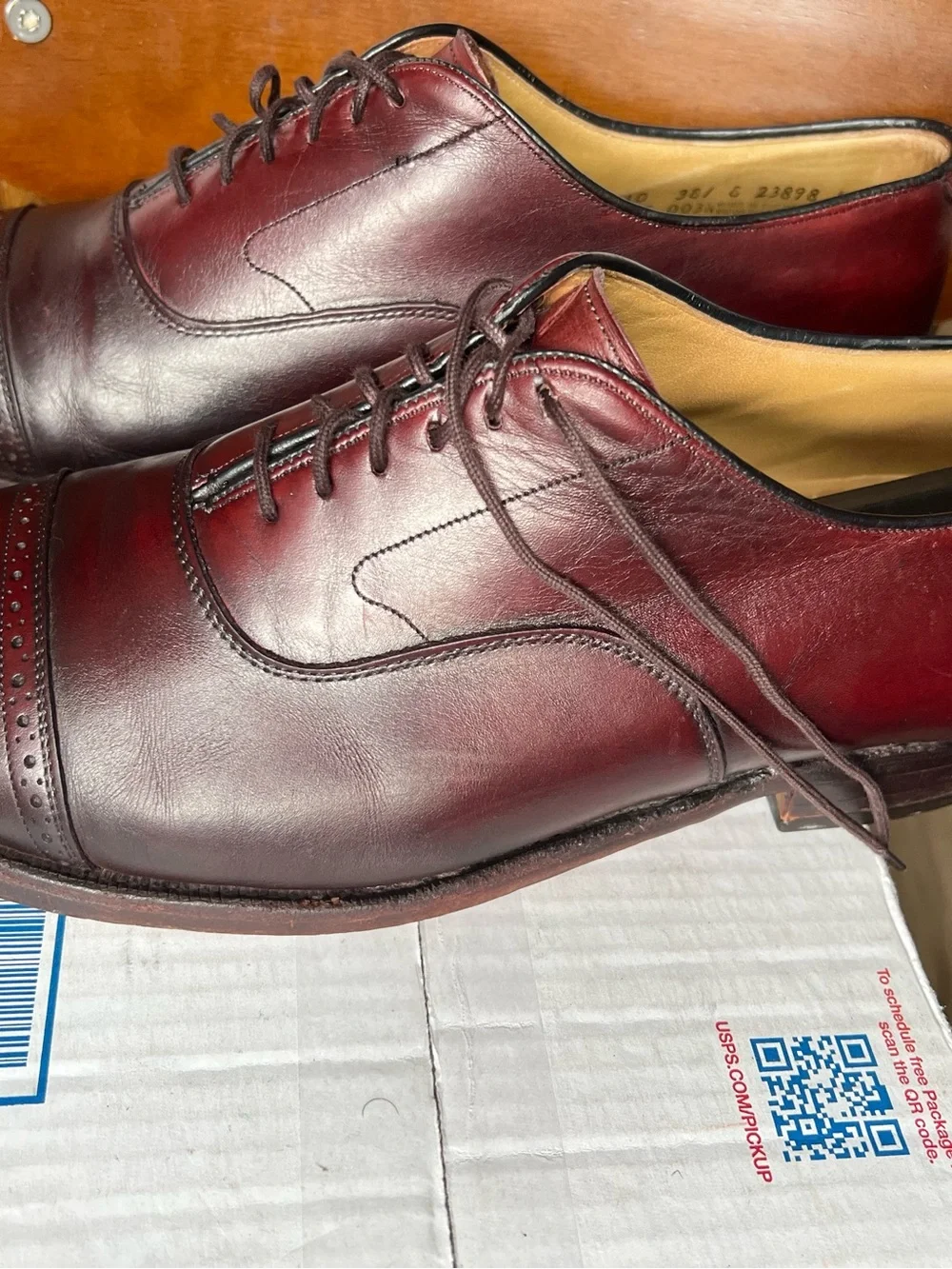 Vintage Aristocraft by Johnston&Murphey men’s 11 EW all leather